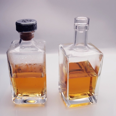 Buy Zinc Alloy Cork  Square Whiskey Bottle 700ml 21.5mm Crystal White online manufacture