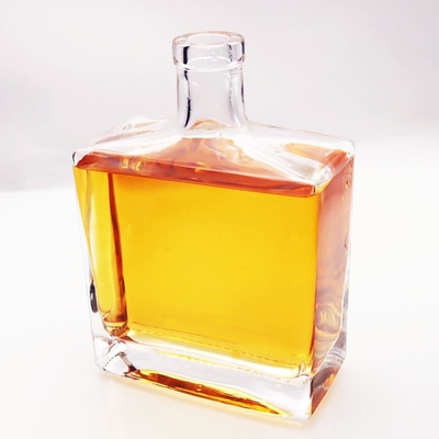 Buy ODM Liquor Decanter Bottle 700ML 1000ML 21.5mm Decal Golden Screen Printing online manufacture
