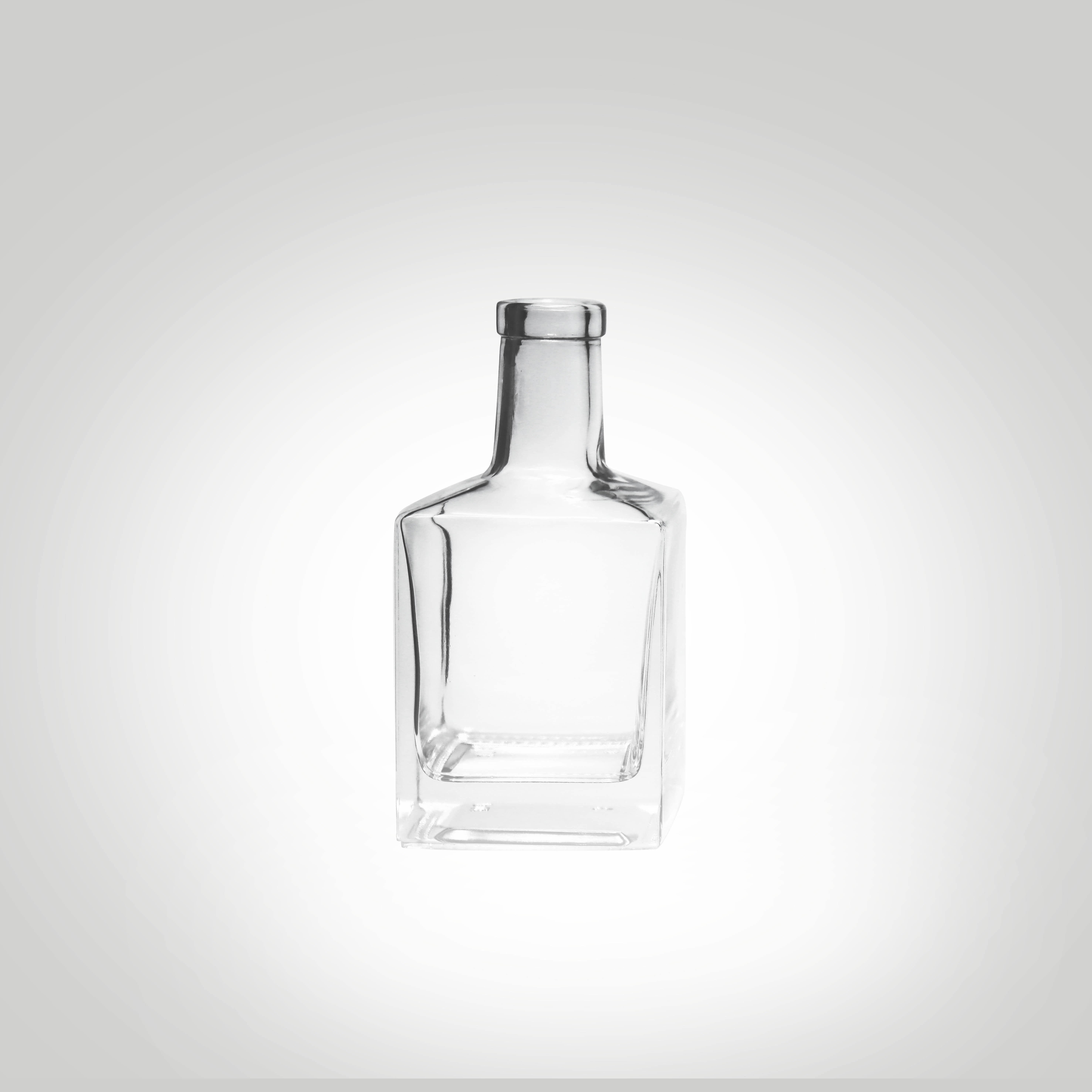 Vinolock Cubic Fancy Glass Liquor Bottles